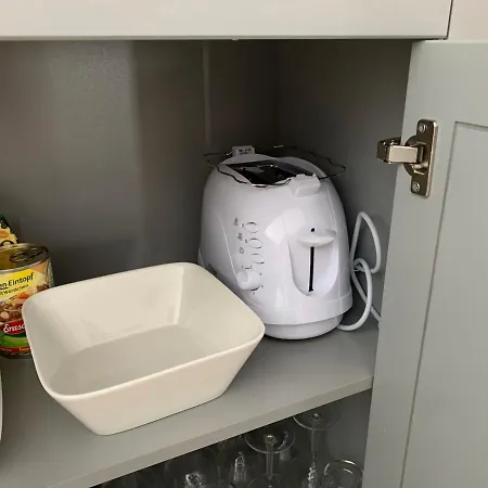 Forest View In Winterberg Sauerland - Private Garden Facing The Woods Appartement *