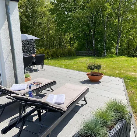 Forest View In Winterberg Sauerland - Private Garden Facing The Woods * Medebach